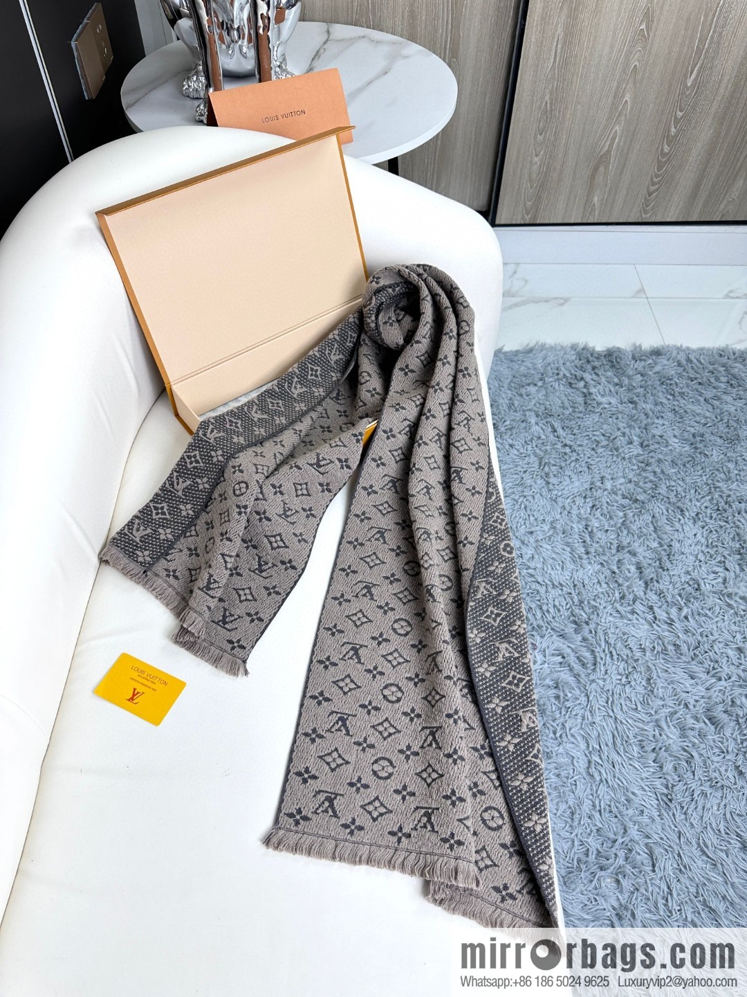 LV men's cashmere scarf