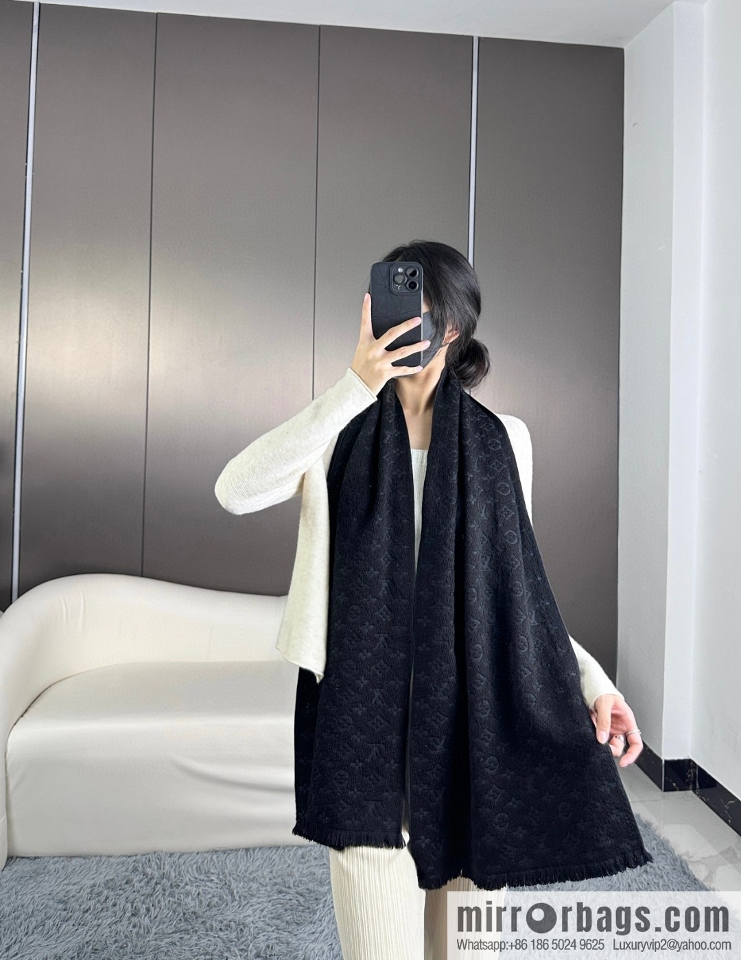 LV men's cashmere scarf