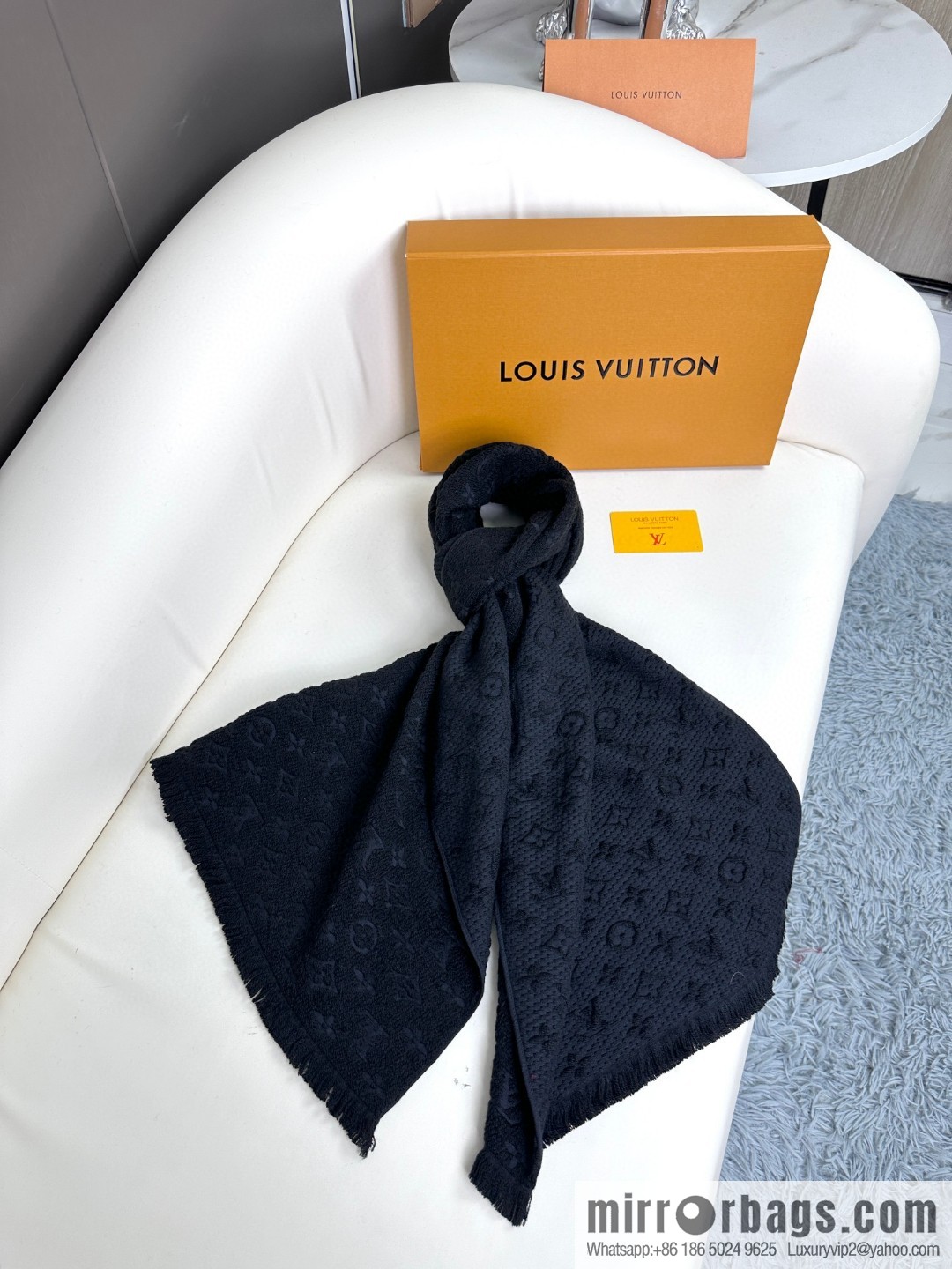 LV men's cashmere scarf