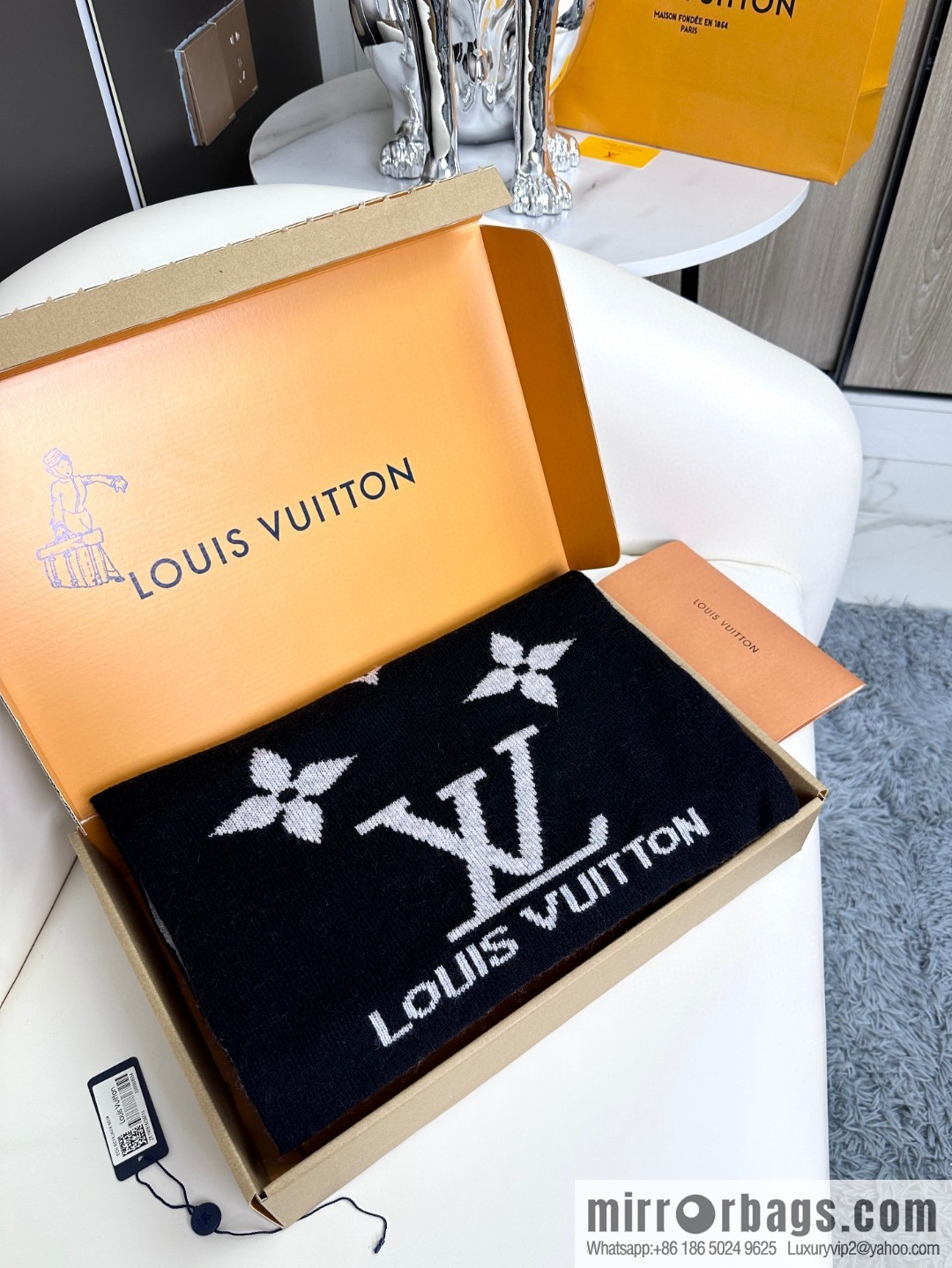 LV 2024 latest couple imported knitted cashmere scarf