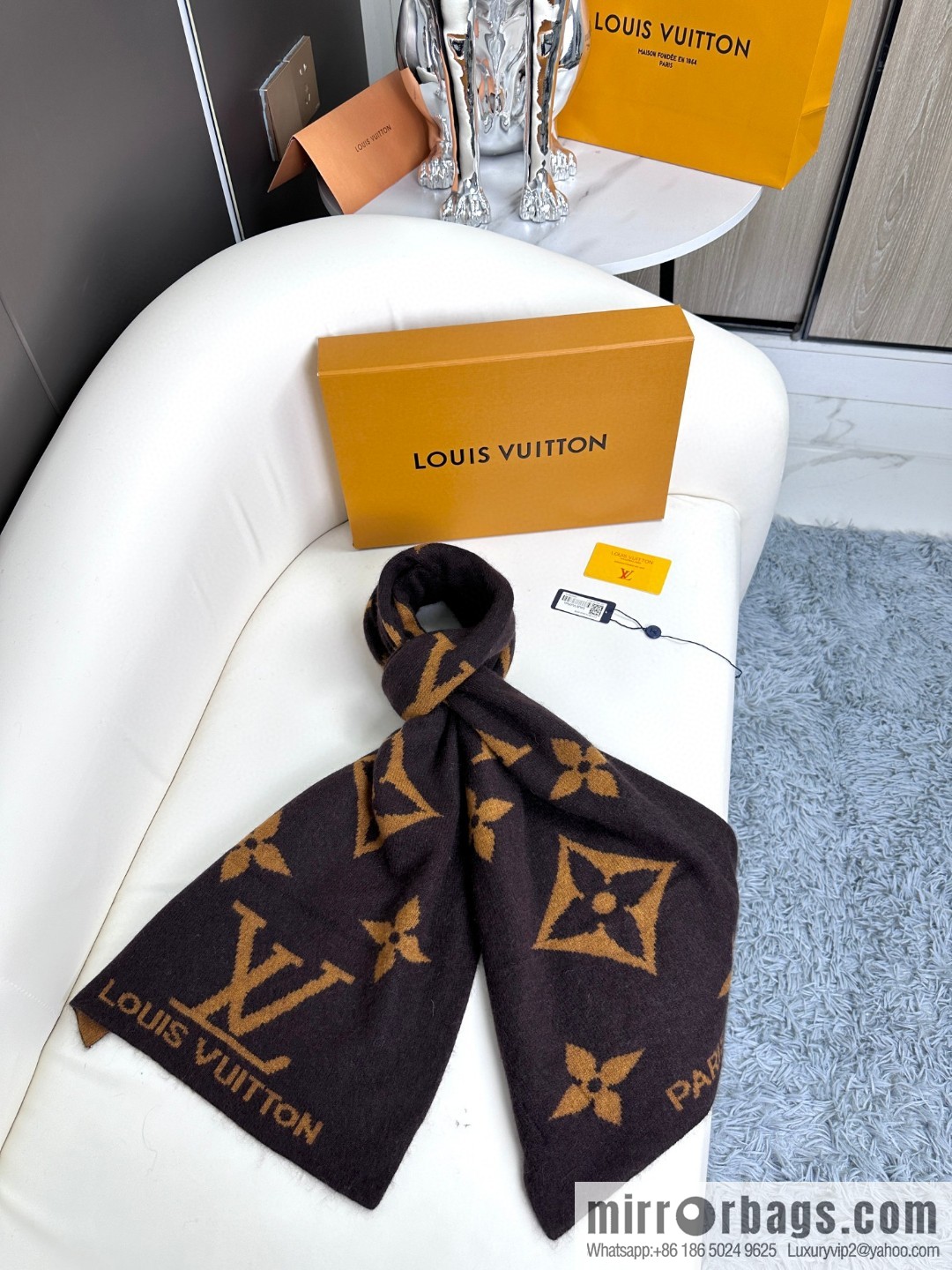 LV 2024 latest couple imported knitted cashmere scarf