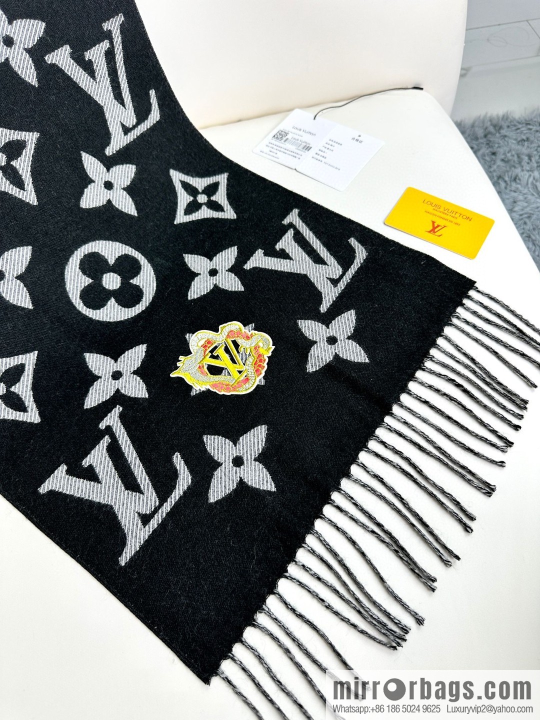 LV Year of the Dragon Limited Edition, Embroidered Labeled Sheep Wool Scarf M79522
