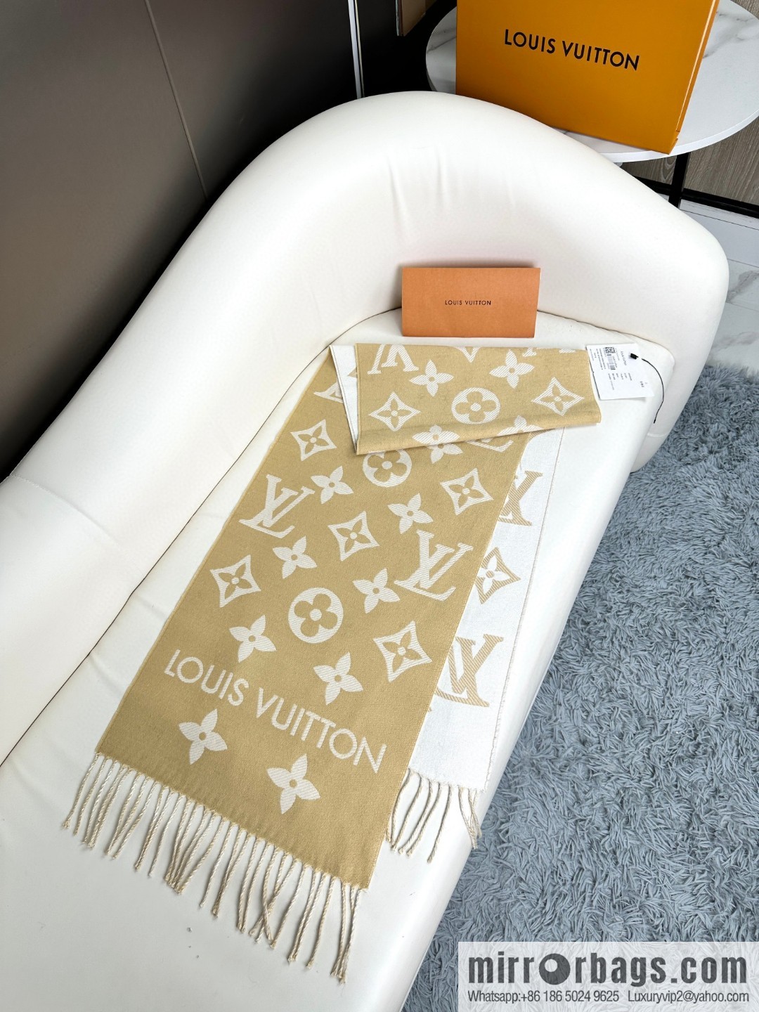 LV Year of the Dragon Limited Edition, Embroidered Labeled Sheep Wool Scarf M79522