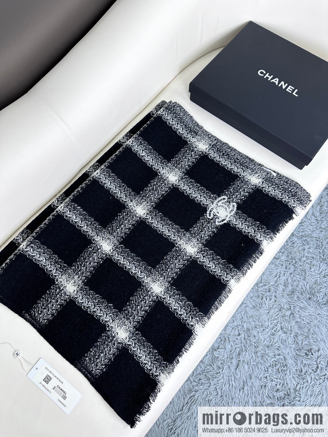 CHANEL autumn and winter new products · cashmere shrink shawl scarf