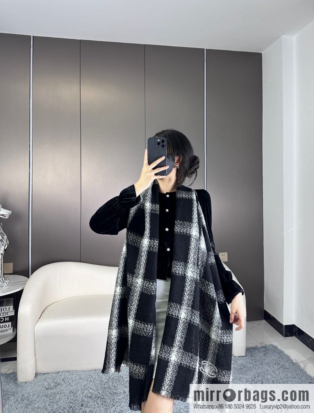 CHANEL autumn and winter new products · cashmere shrink shawl scarf