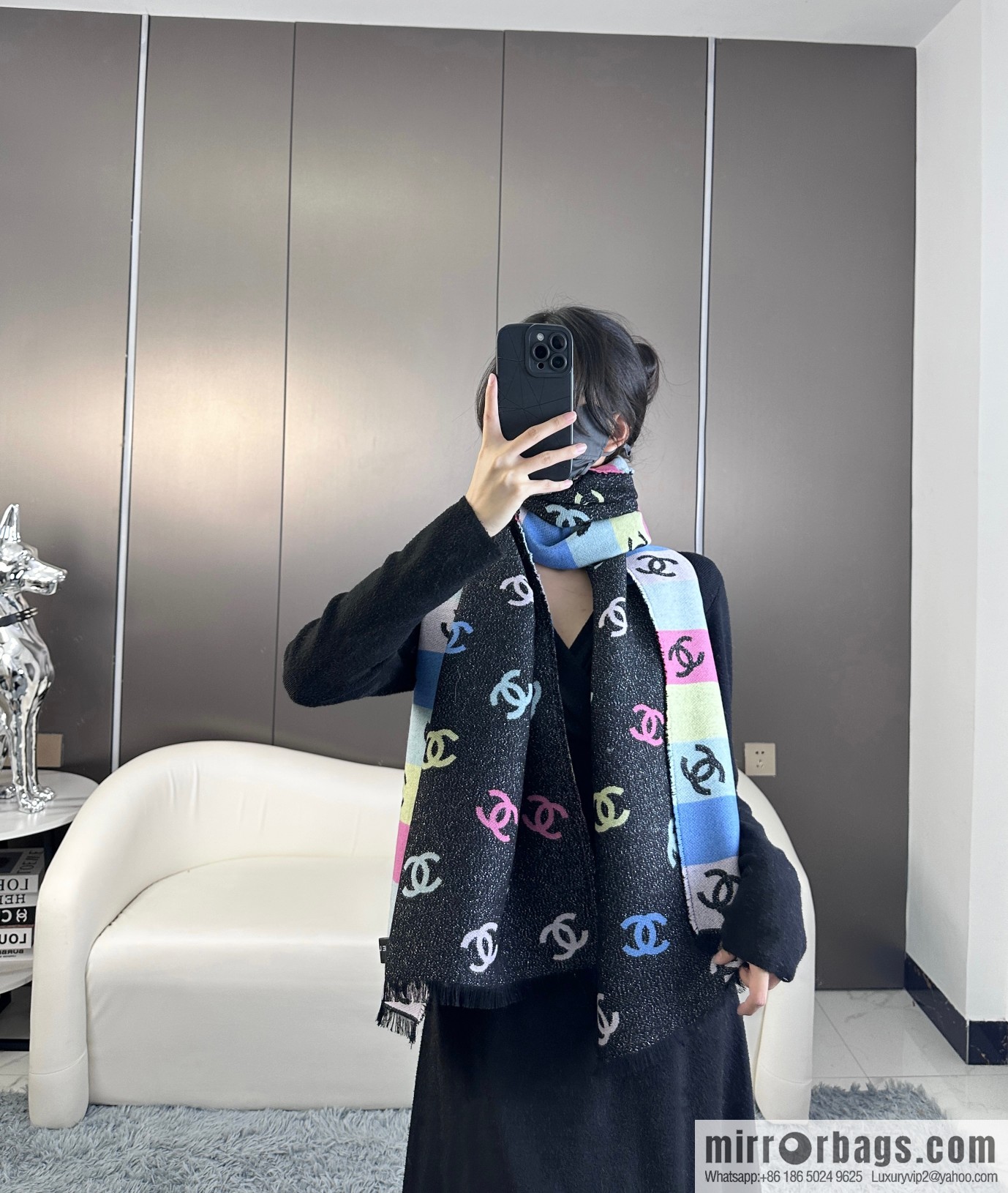 CHANEL 24C color logo scarf