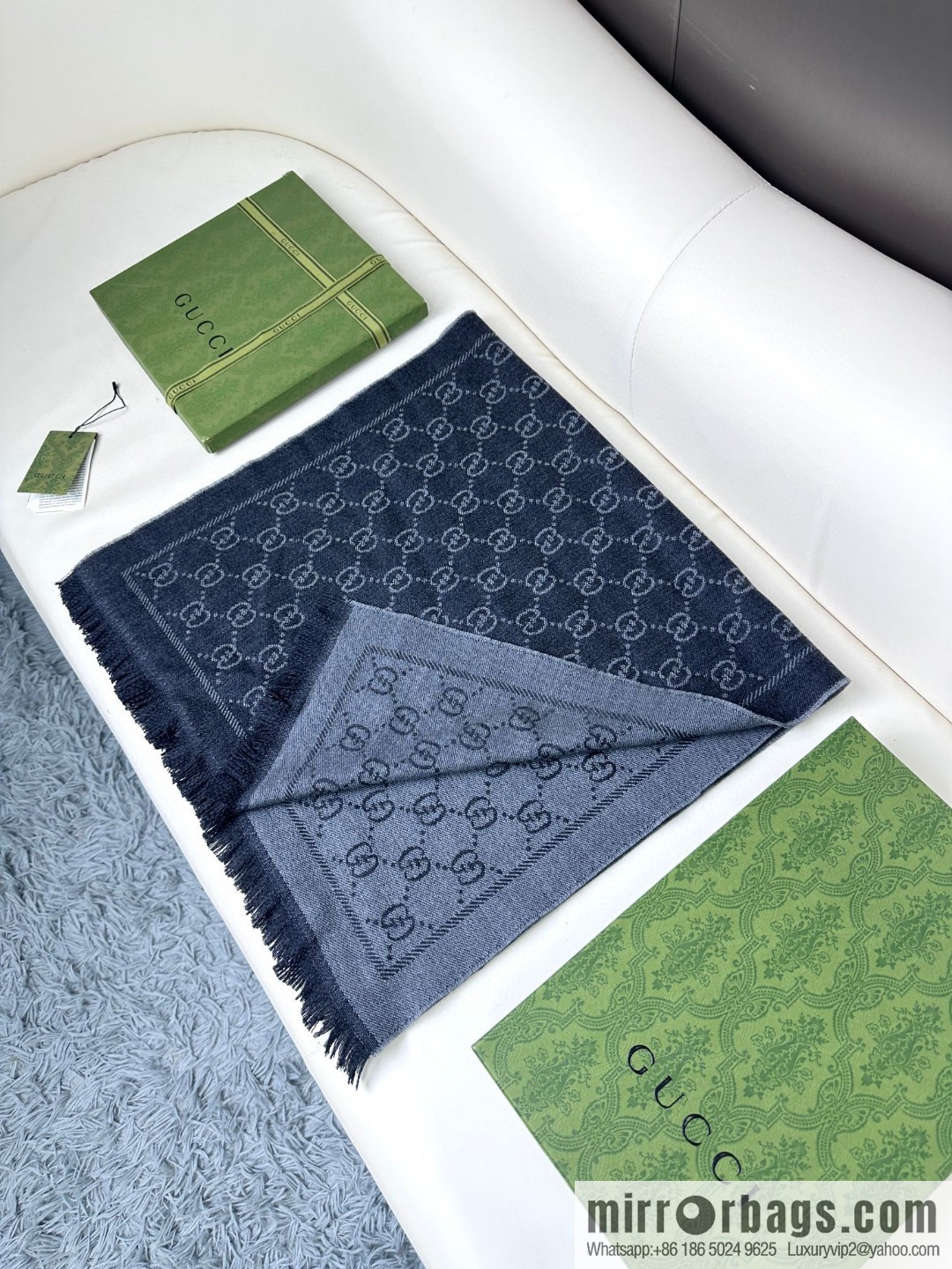 GUCCI double-sided jacquard scarf shawl