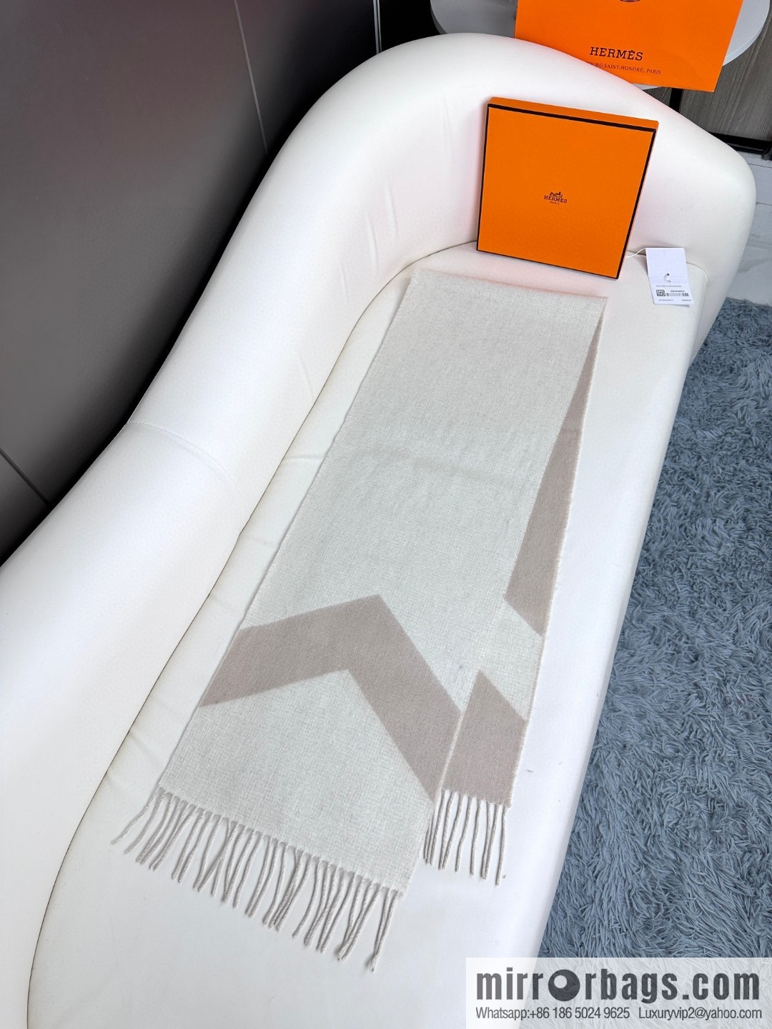 Hermès, long wool scarf