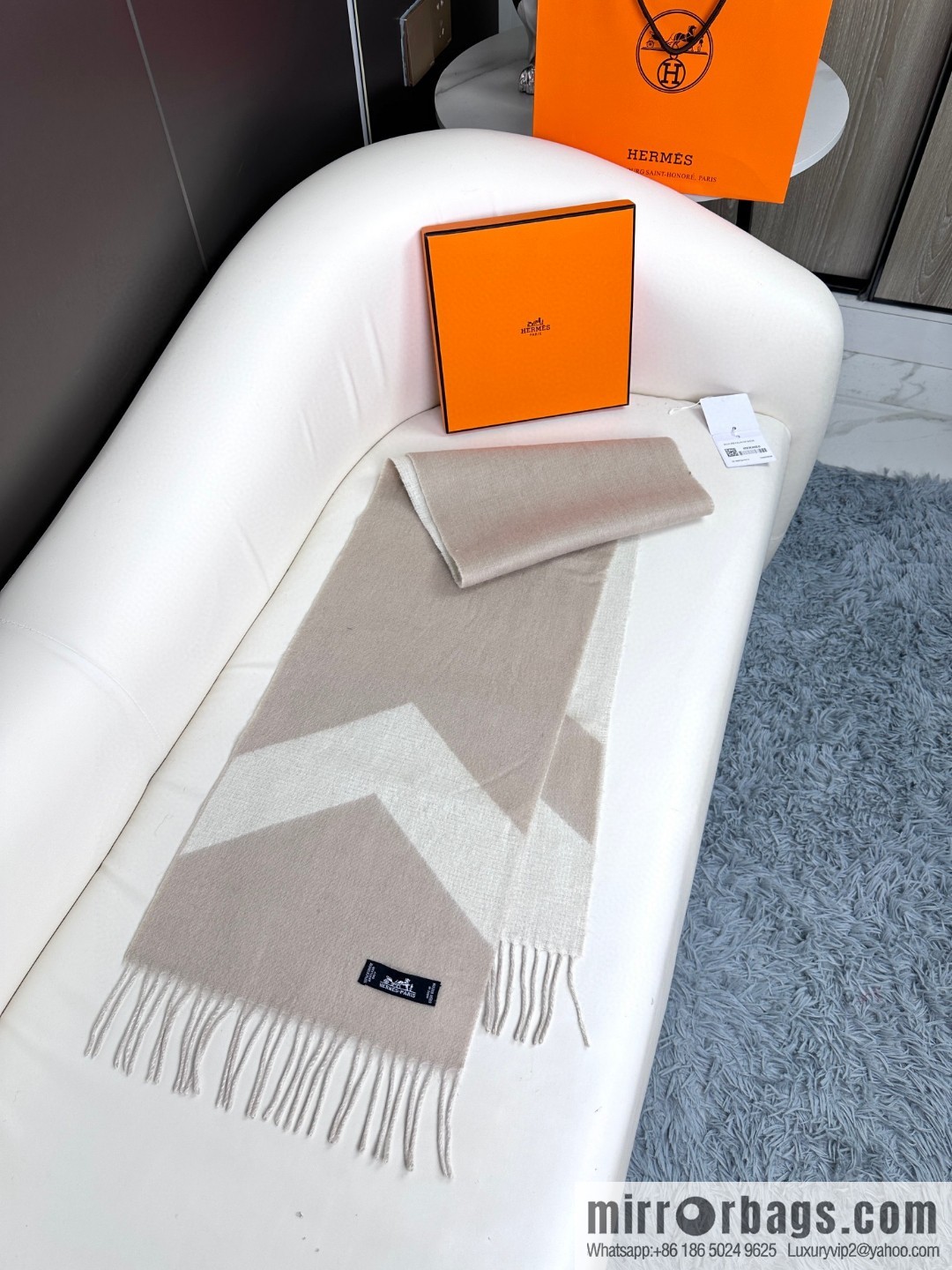 Hermès, long wool scarf