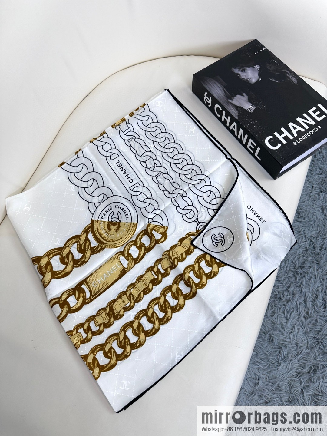 CHANEL 🖤 cc coin chain silk scarf