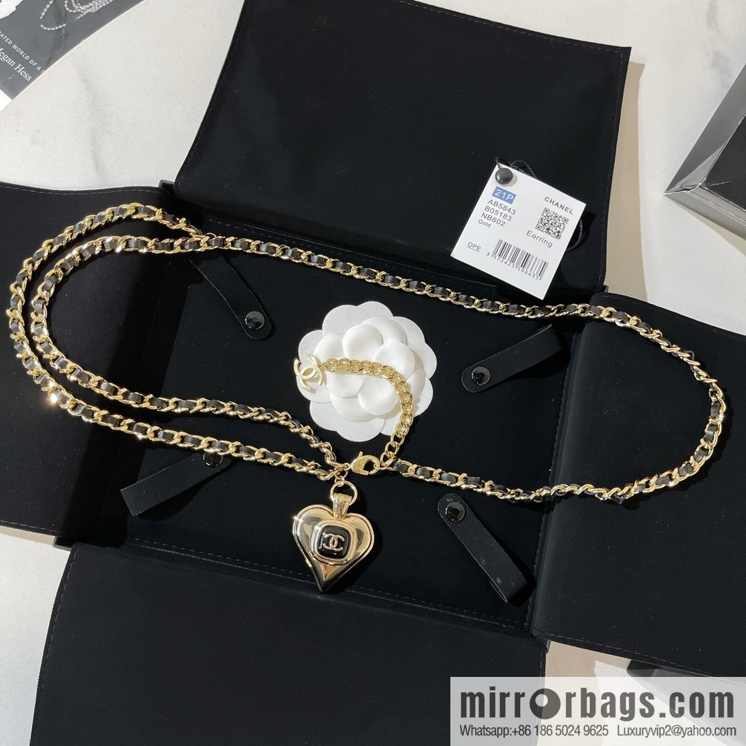 2021 new Chanel double c peach heart black leather rope waist chain belt