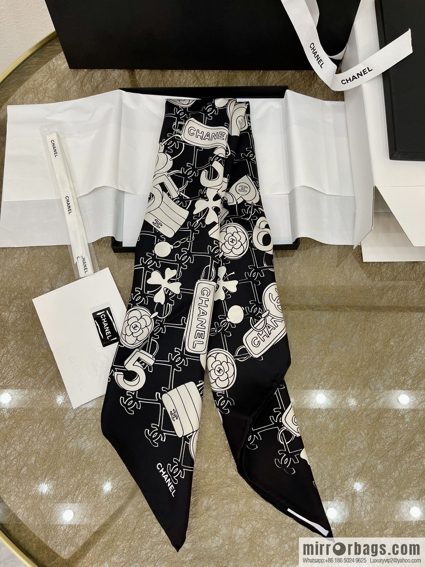 Chanel spring and summer new 100% silk scarf