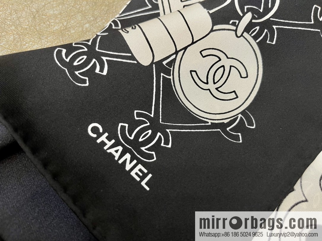 Chanel spring and summer new 100% silk scarf