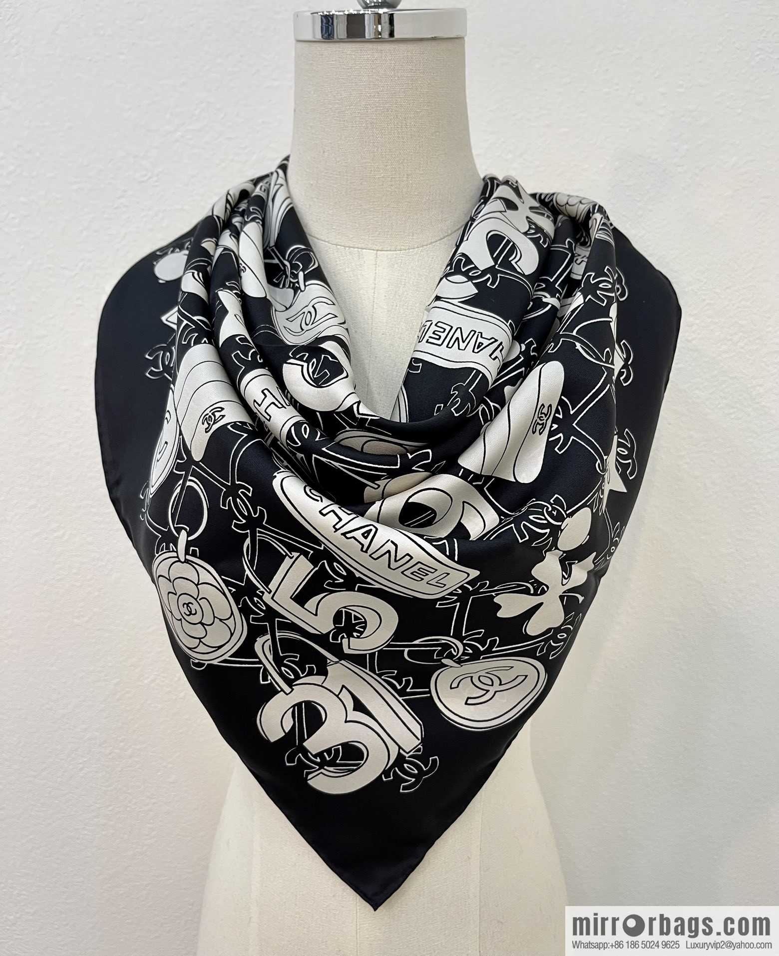 Chanel spring and summer new 100% silk scarf