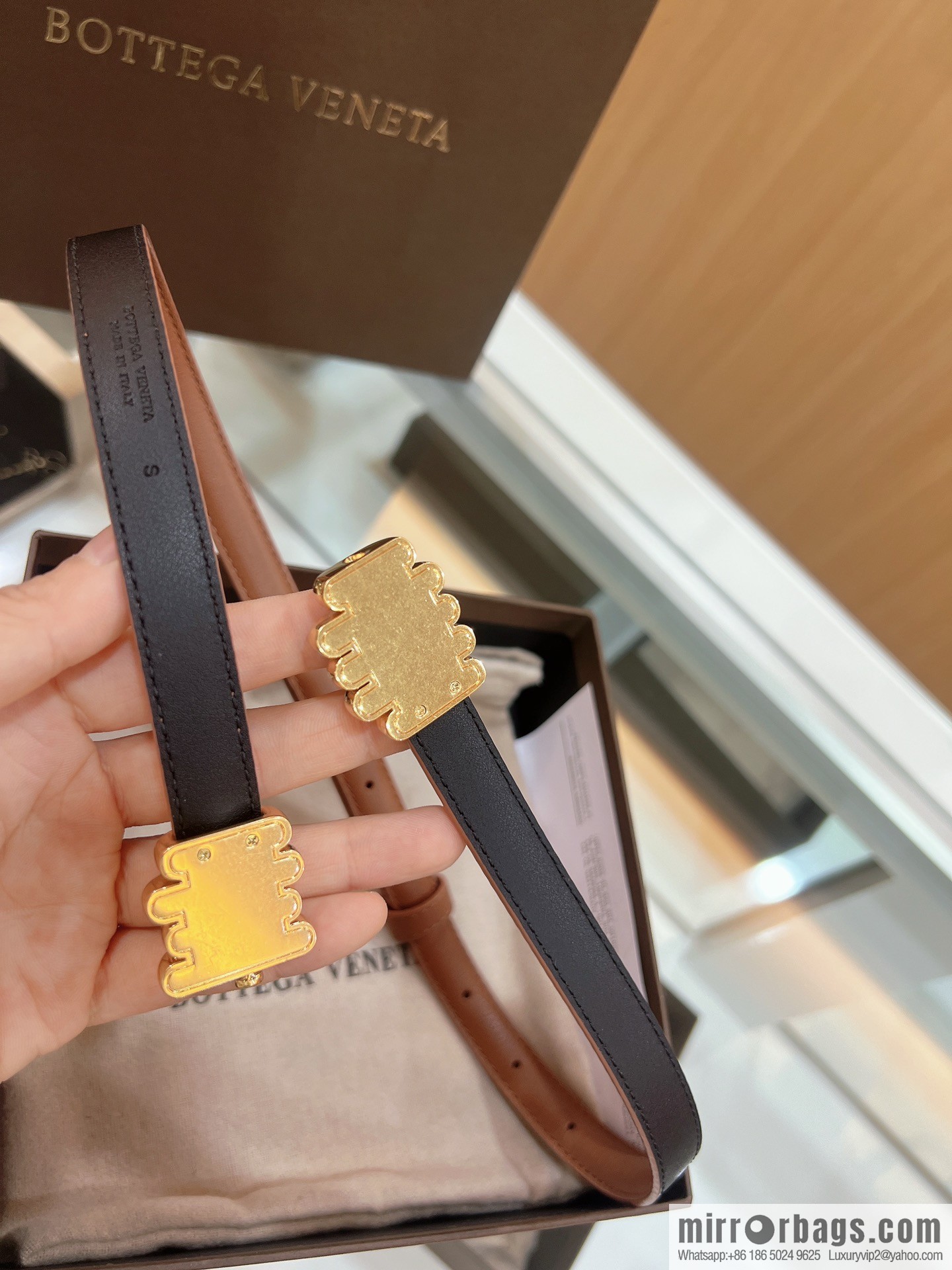 BV Baodian Replica Luxury Handbag, Brown Gold Metal Buckle Wrapped Irregular Design Gold Ring Decorative Waist Belt