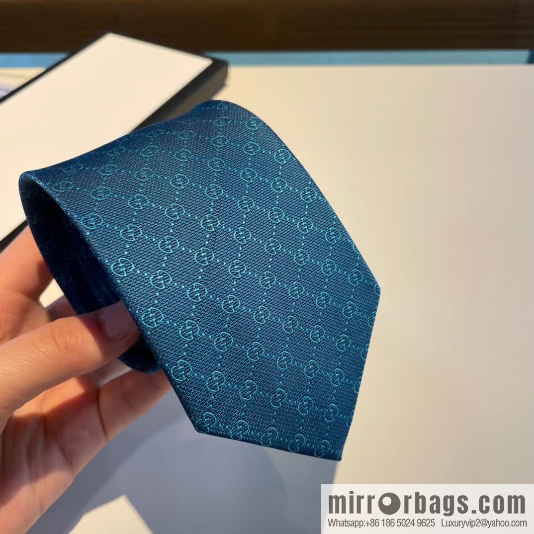 GUCCI Gucci interlocking G-pattern silk tie
