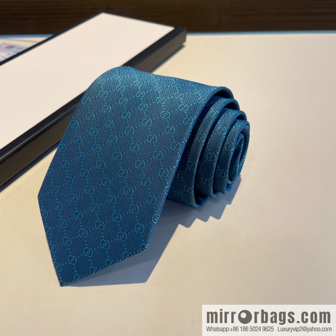 GUCCI Gucci interlocking G-pattern silk tie