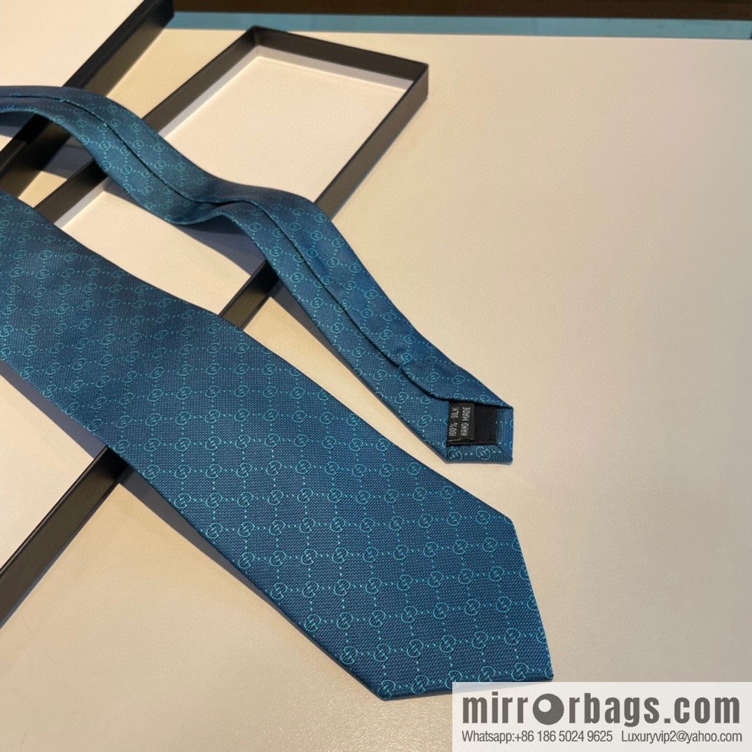 GUCCI Gucci interlocking G-pattern silk tie
