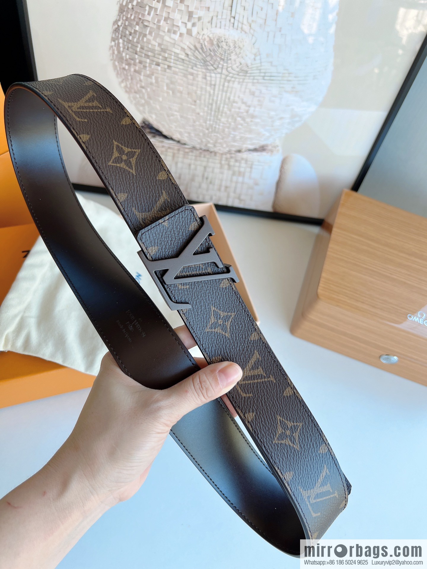 LV/Louis Vuitton Monogram Canvas. Damier Canvas Men's Belt