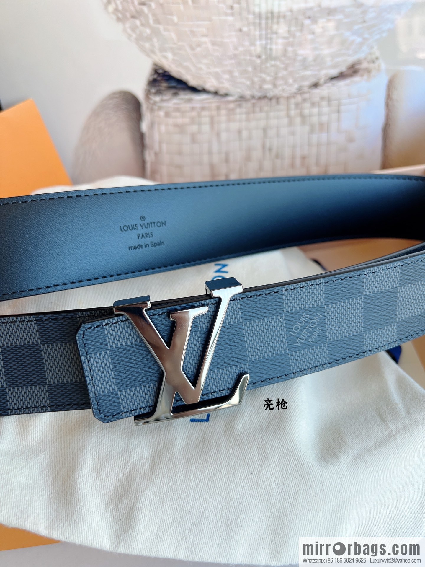 LV/Louis Vuitton Monogram Canvas. Damier Canvas Men's 40mm Belt