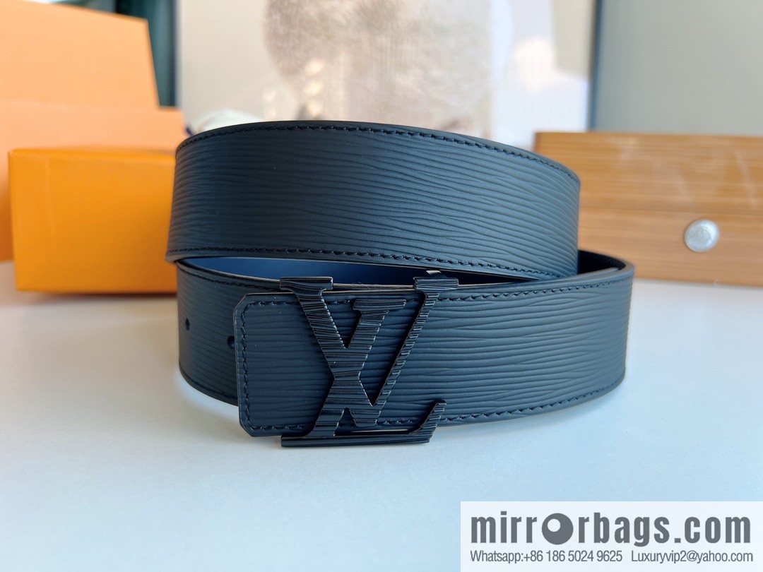 LV/Louis Vuitton, original quality LV Initiales. 40mm black water ripple belt