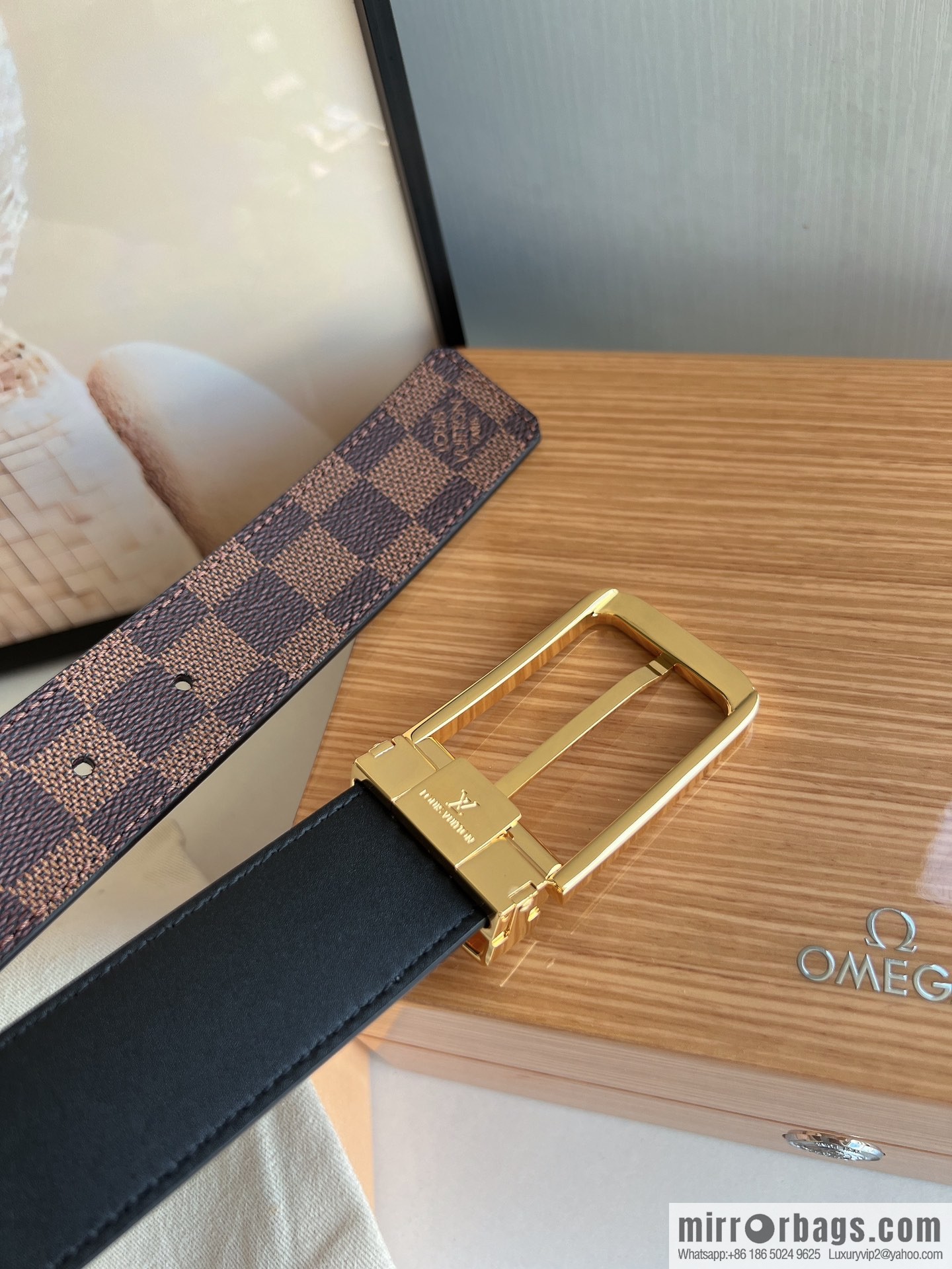 LV/Louis Vuitton, needle belt for presbyopia