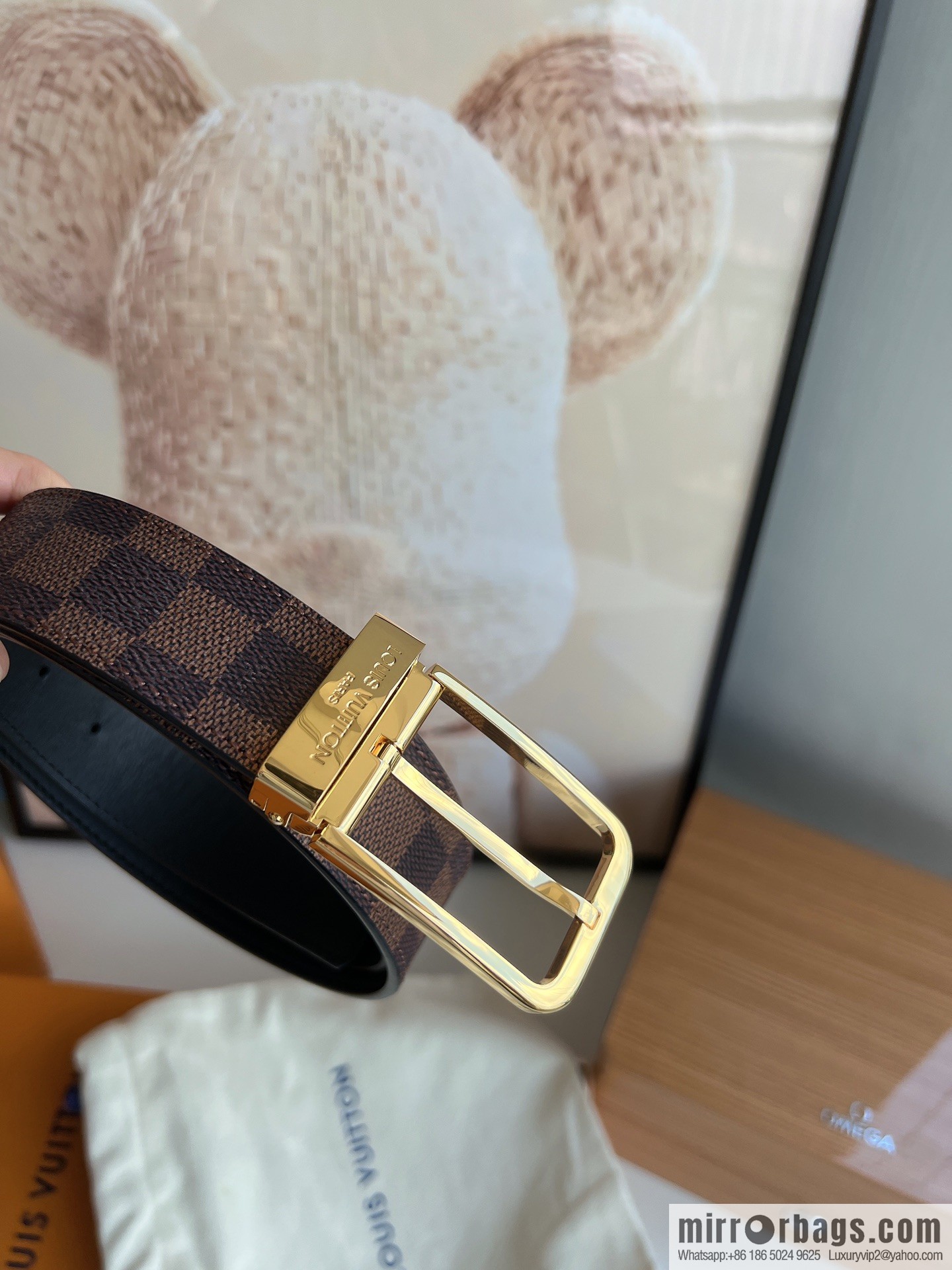 LV/Louis Vuitton, needle belt for presbyopia