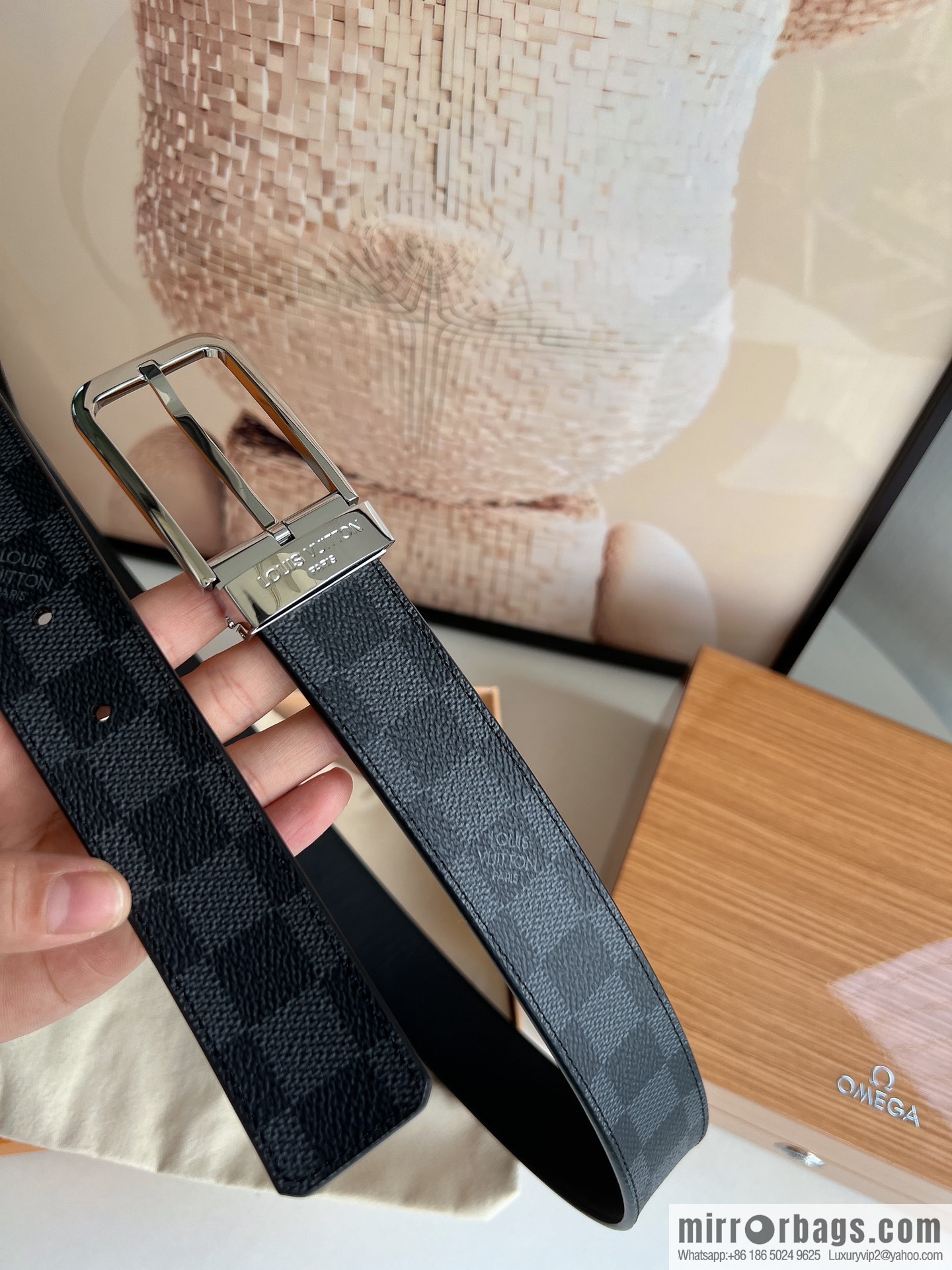 LV/Louis Vuitton, needle belt for presbyopia