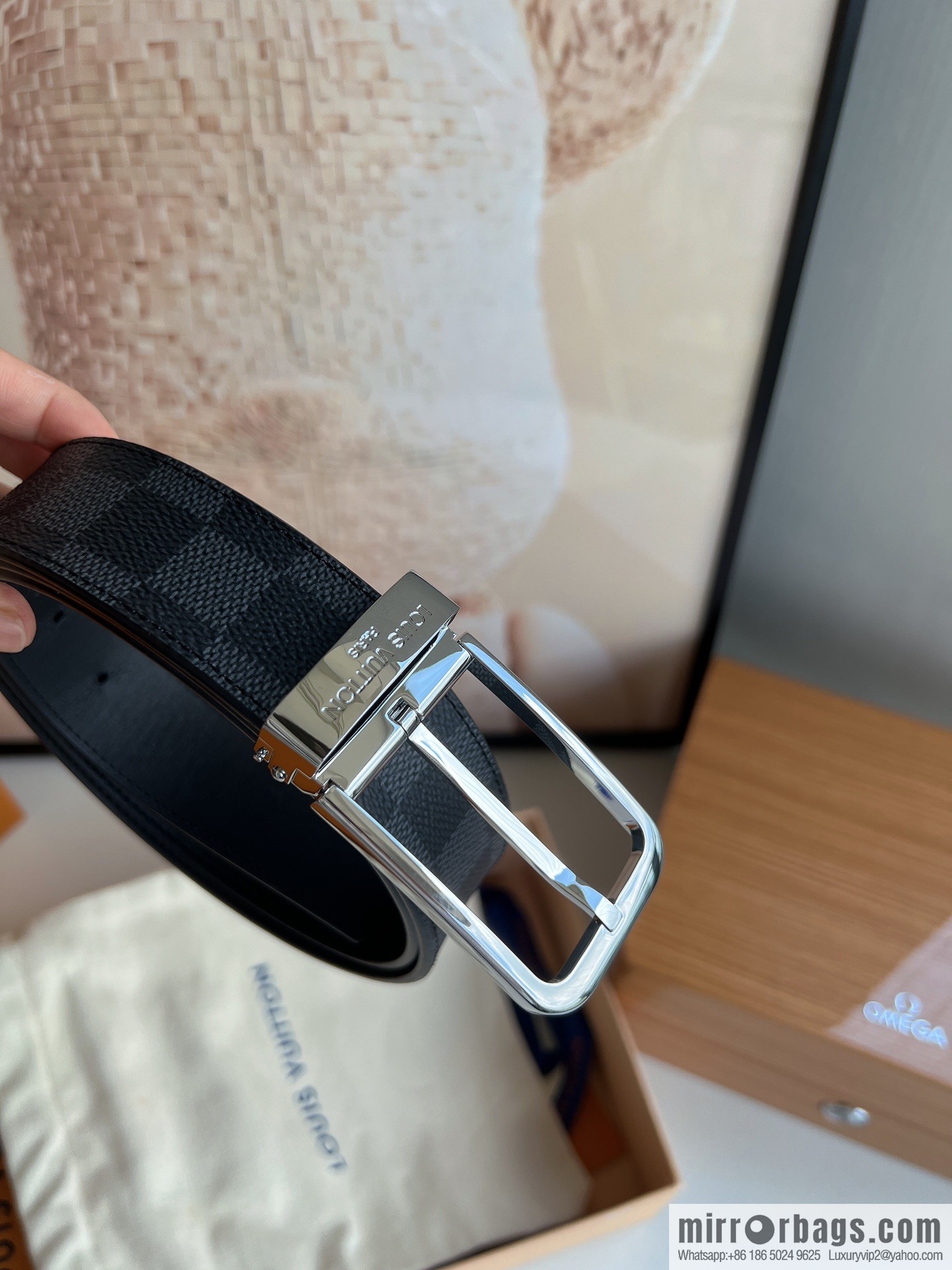 LV/Louis Vuitton, needle belt for presbyopia