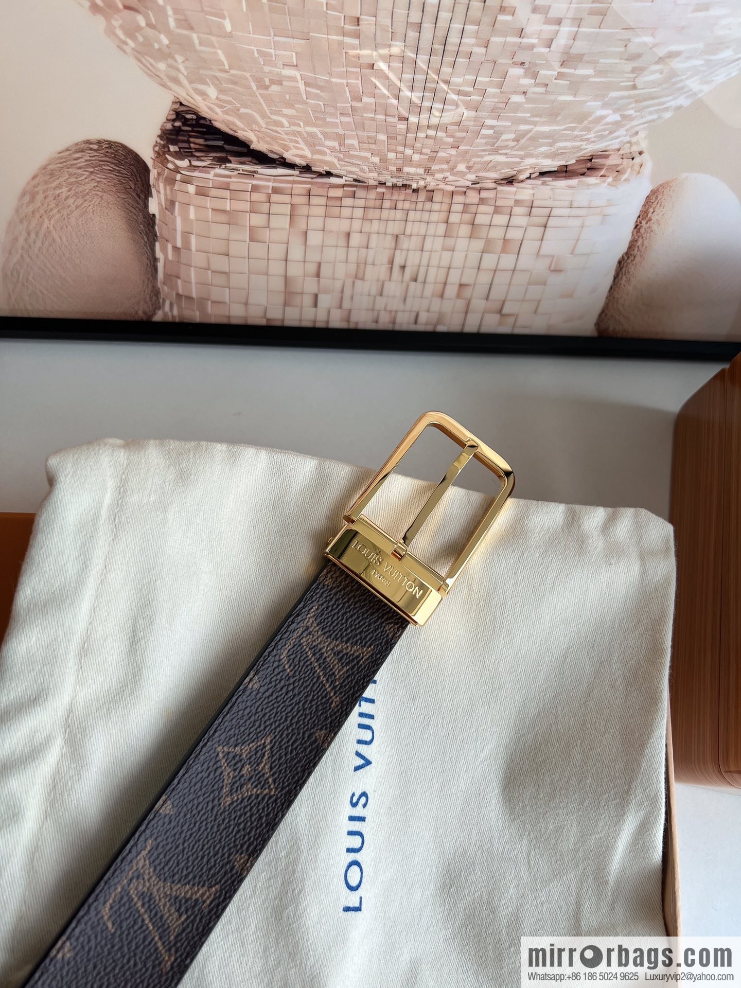 LV/Louis Vuitton, needle belt for presbyopia