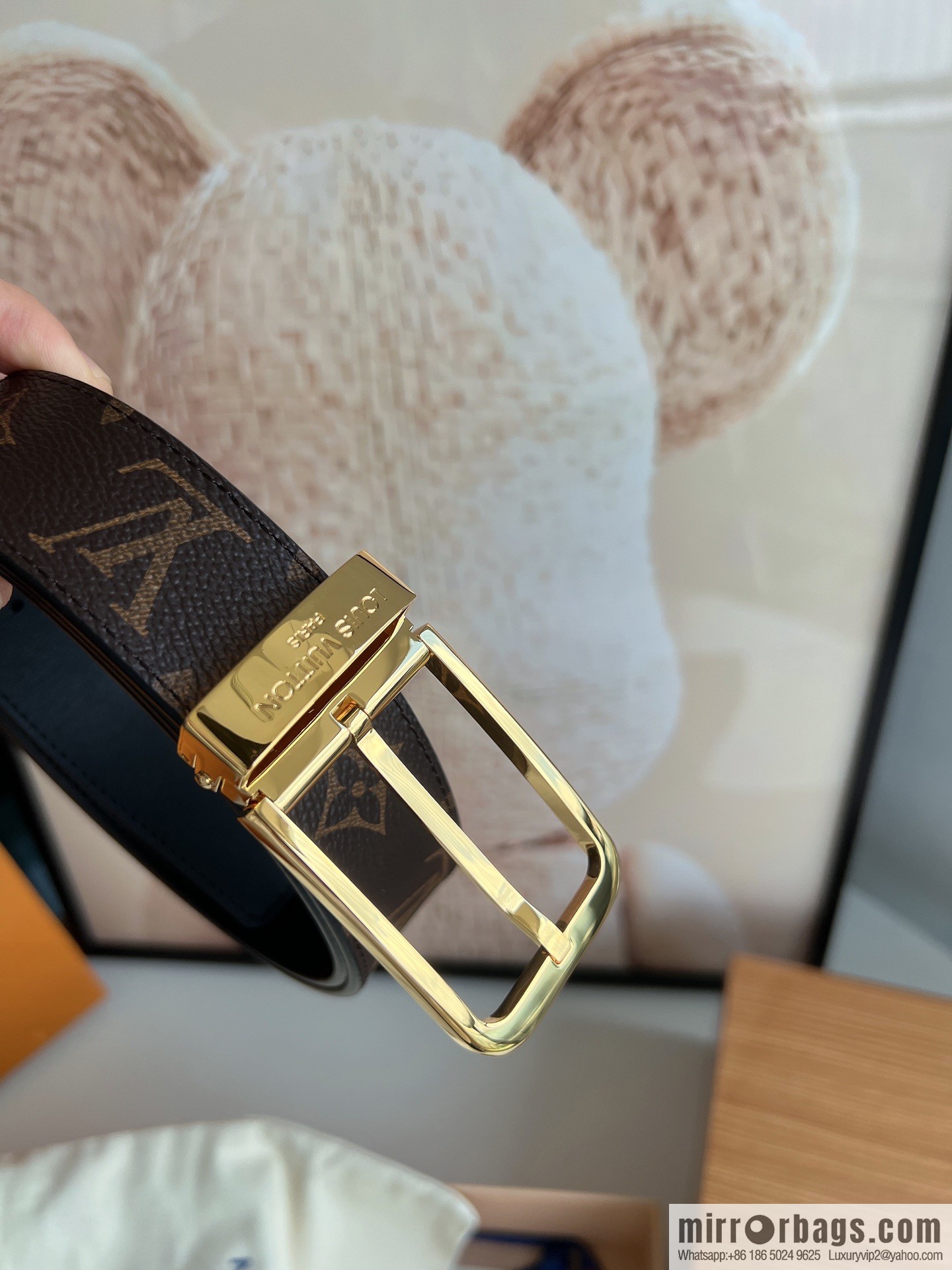 LV/Louis Vuitton, needle belt for presbyopia