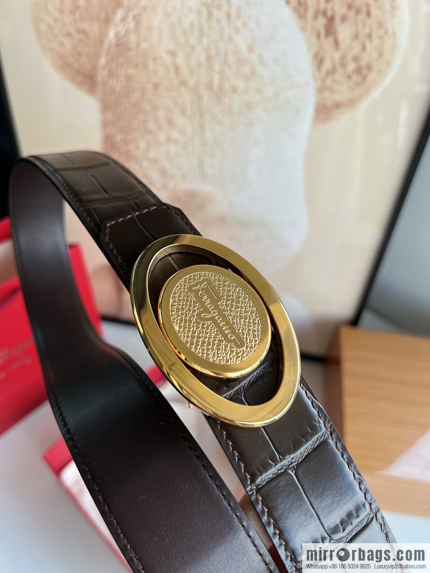 Salvatore Ferragamo Men's 3.5cm stainless steel flip resin buckle, imported cowhide pressed crocodile belt