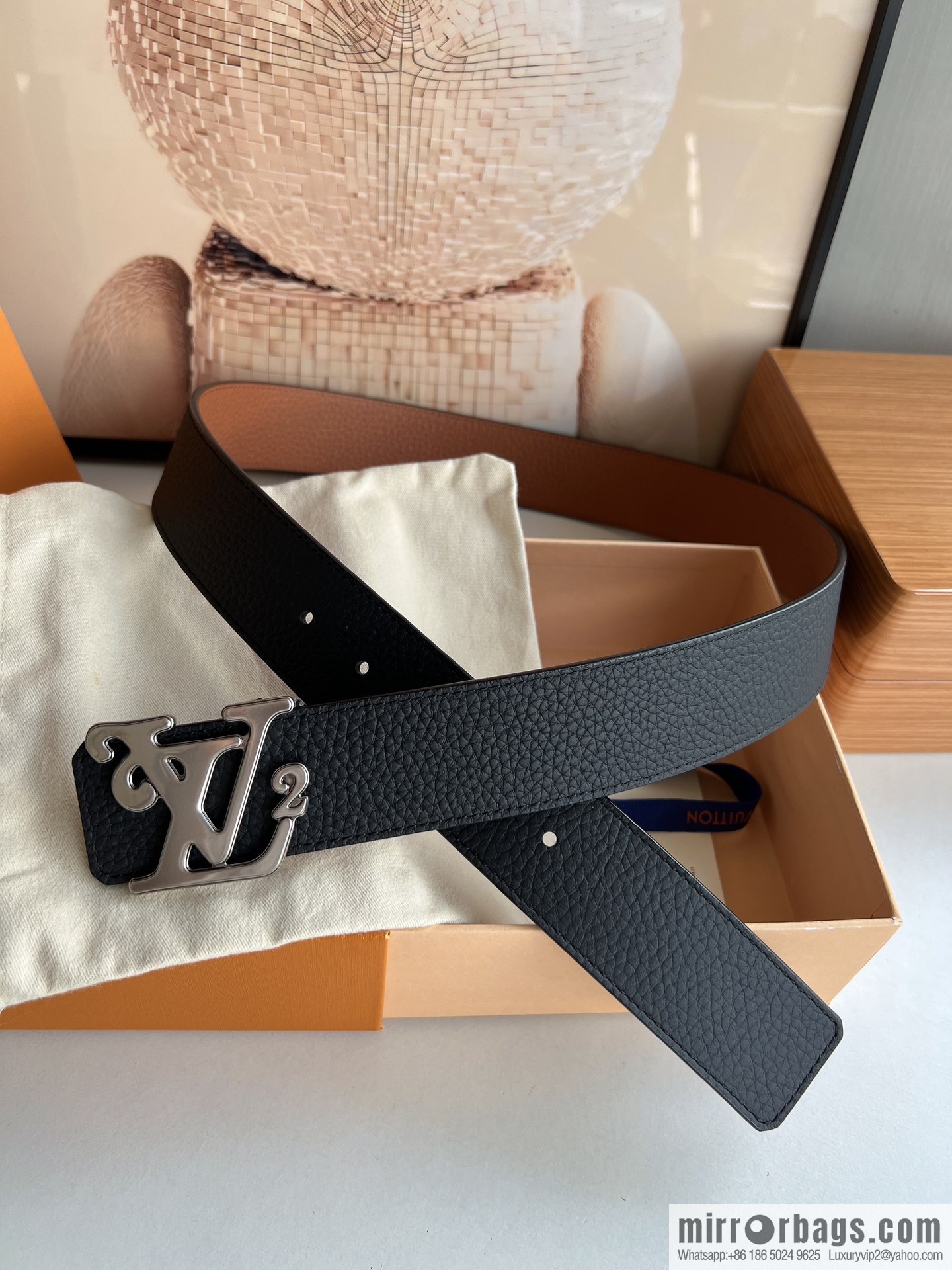 LV/Louis Vuitton, exquisite craftsmanship presents luxury and exquisite men's 4.0cm belt