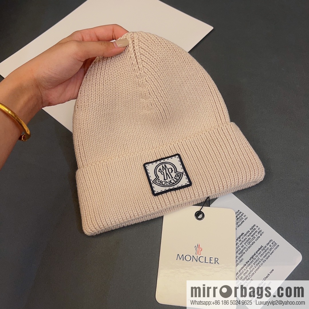 Moncler explosive personality LOGO knitted hat
