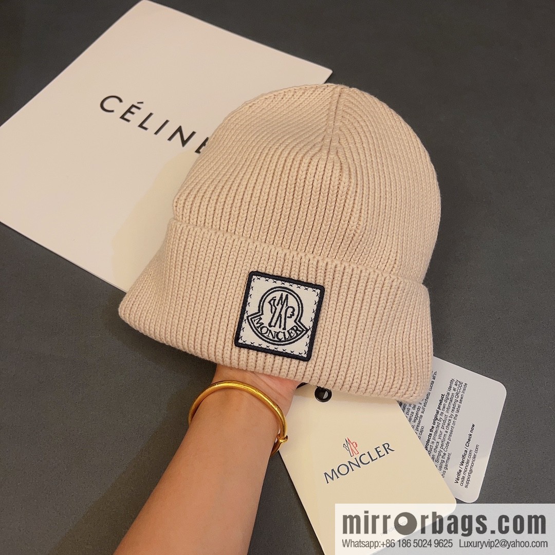 Moncler explosive personality LOGO knitted hat