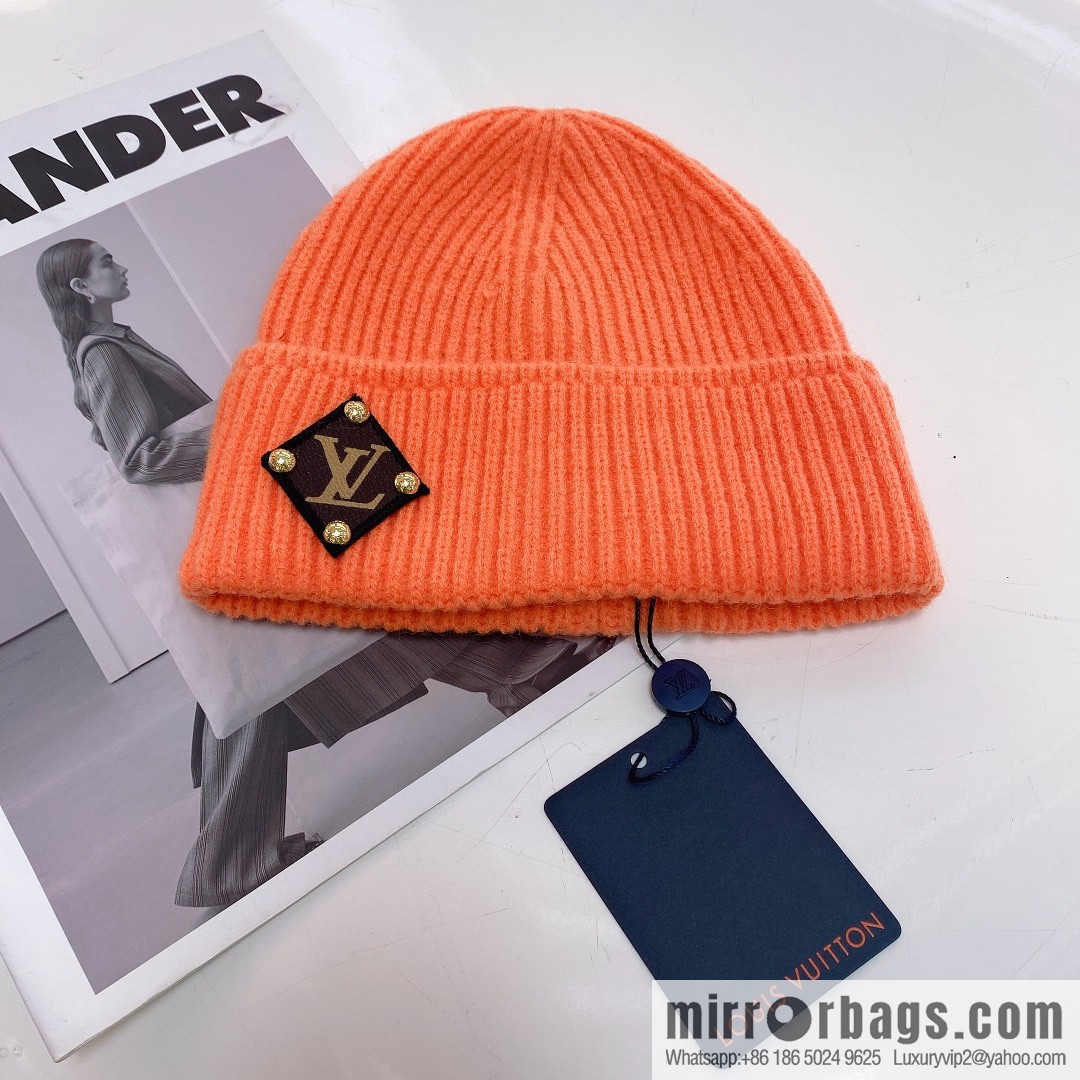 LV Louis Vuitton autumn and winter wool knitted wool hat