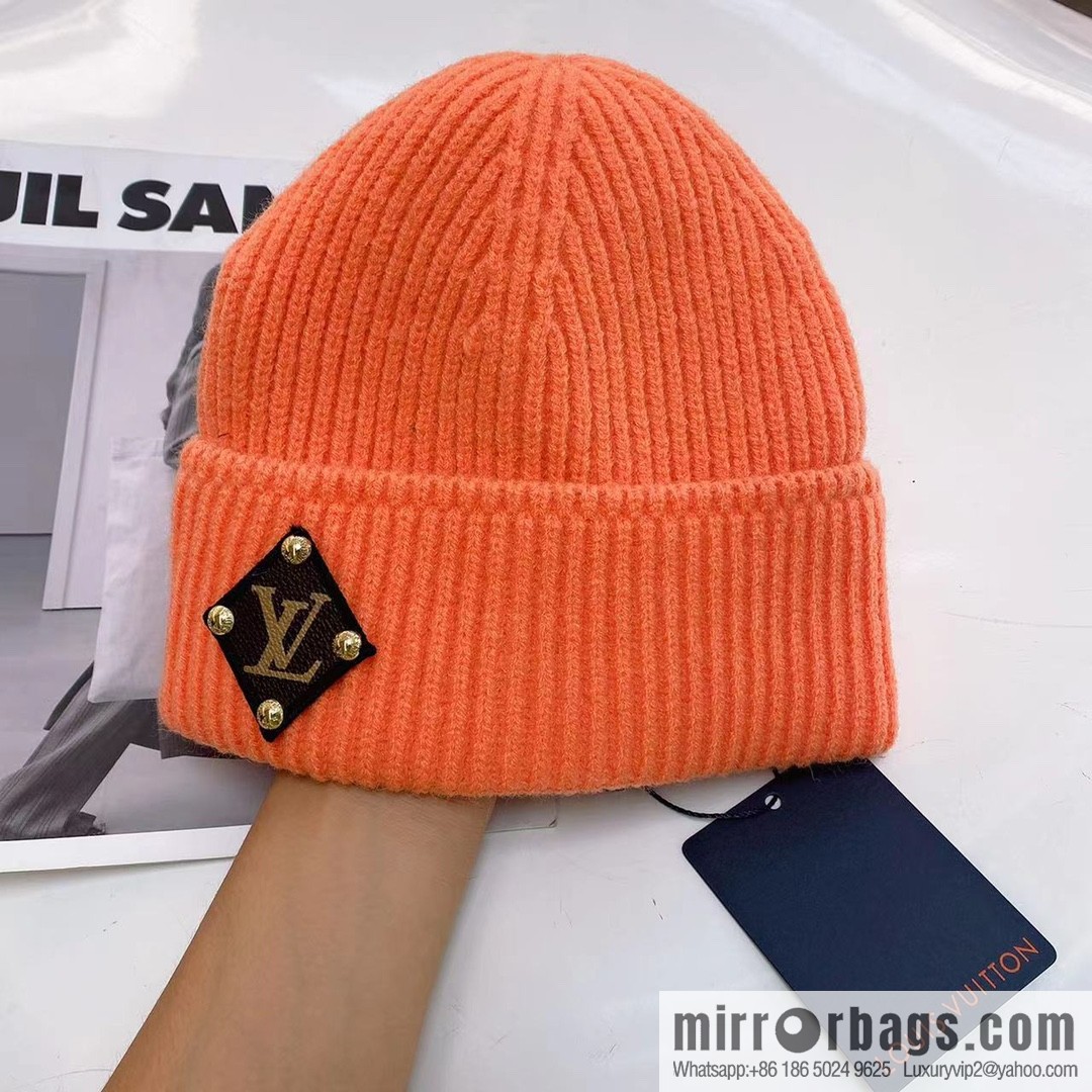 LV Louis Vuitton autumn and winter wool knitted wool hat
