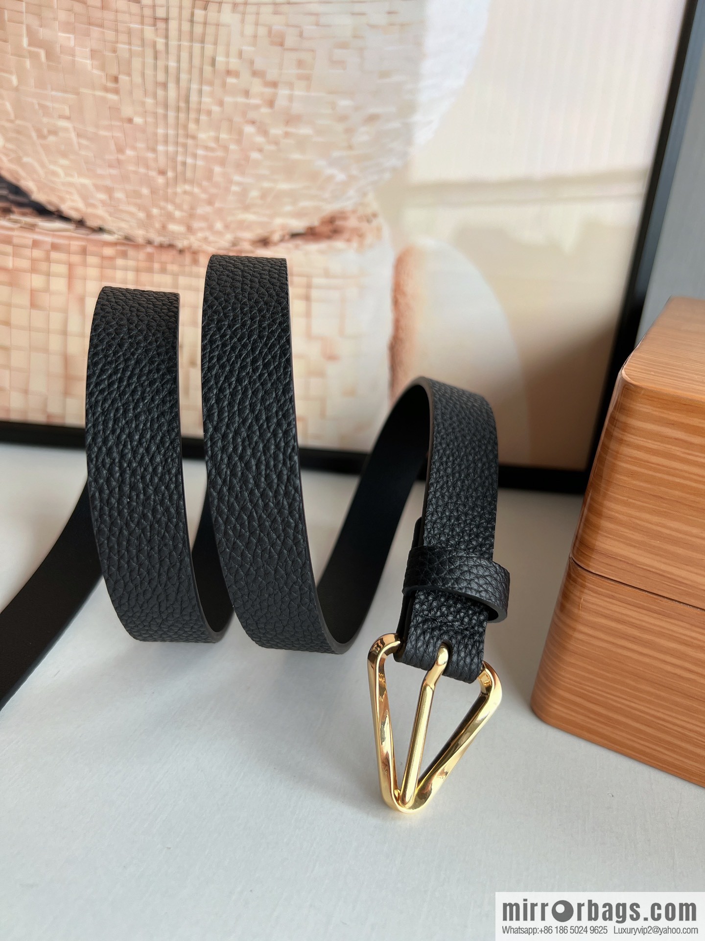 BV Safeguard Replica Luxury Handbag Grasp Series I Exquisite Ladies Belt around the waist 2.0cm
