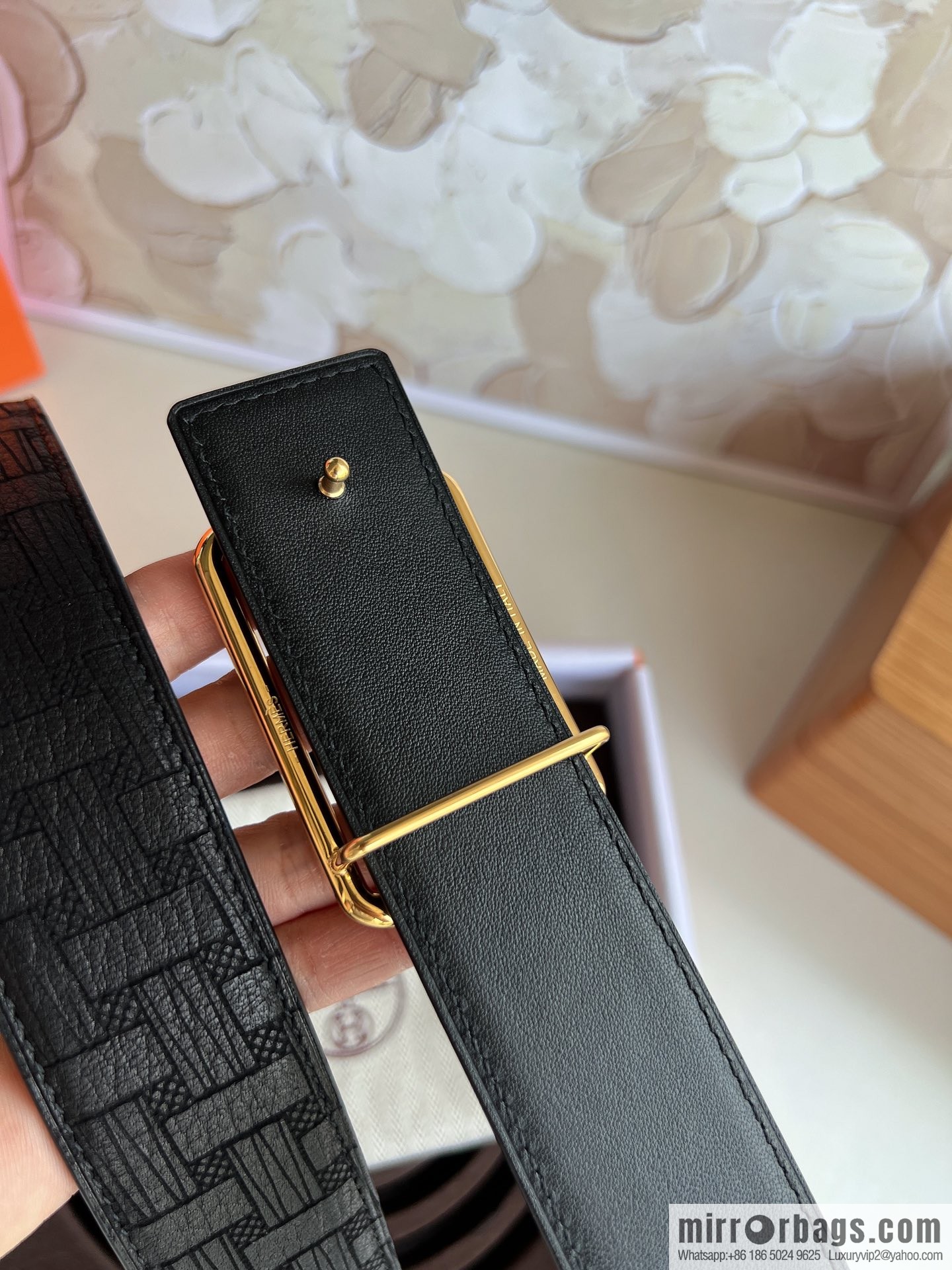 Hermes, Stainless Steel with Diamond Metal Buckle Rare Deerskin Belt 3.8cm