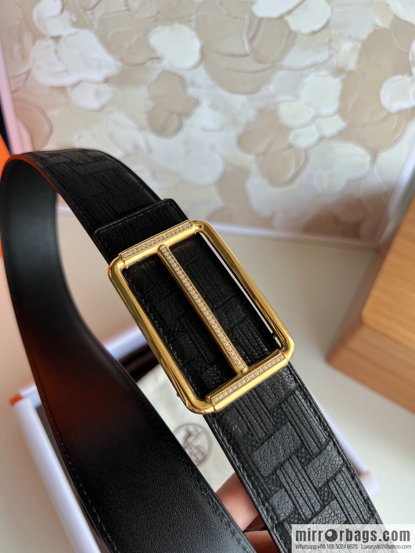 Hermes, Stainless Steel with Diamond Metal Buckle Rare Deerskin Belt 3.8cm