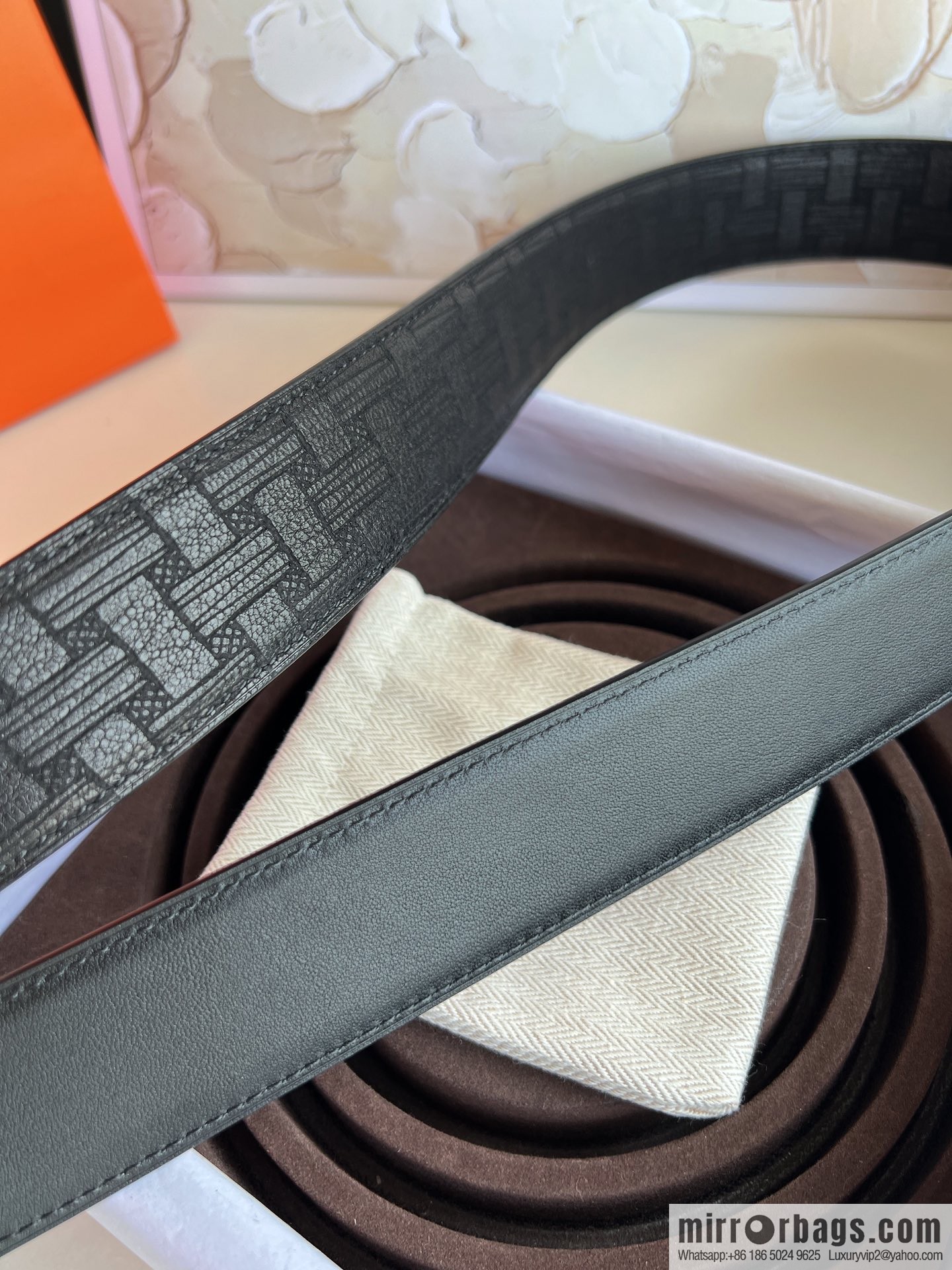 Hermes, Stainless Steel with Diamond Metal Buckle Rare Deerskin Belt 3.8cm