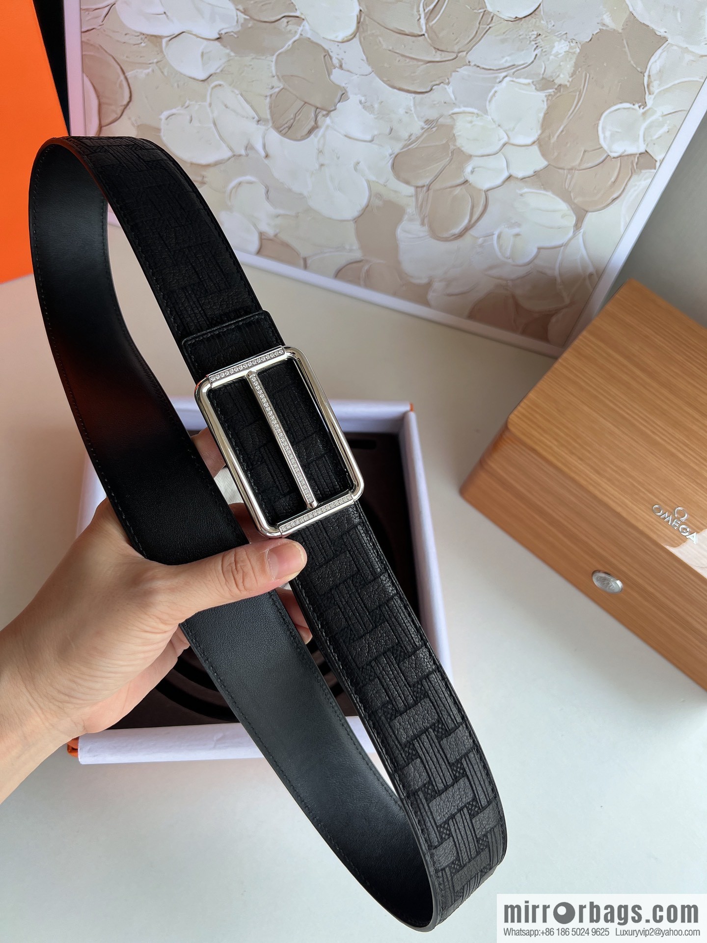 Hermes, Stainless Steel with Diamond Metal Buckle Rare Deerskin Belt 3.8cm
