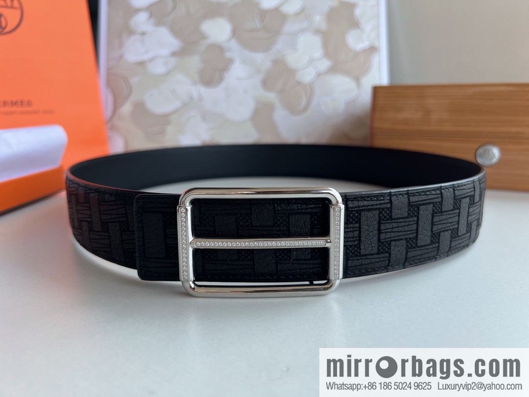 Hermes, Stainless Steel with Diamond Metal Buckle Rare Deerskin Belt 3.8cm