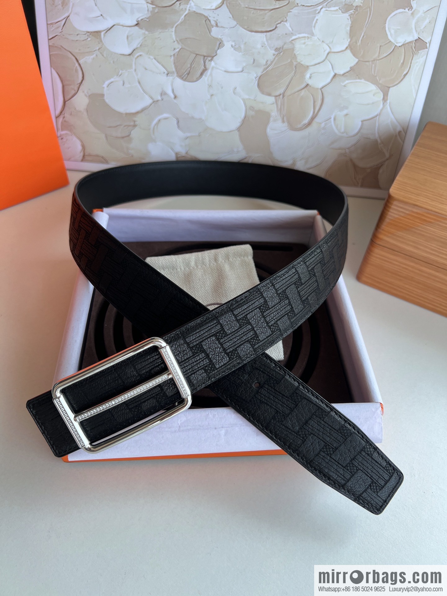 Hermes, Stainless Steel with Diamond Metal Buckle Rare Deerskin Belt 3.8cm