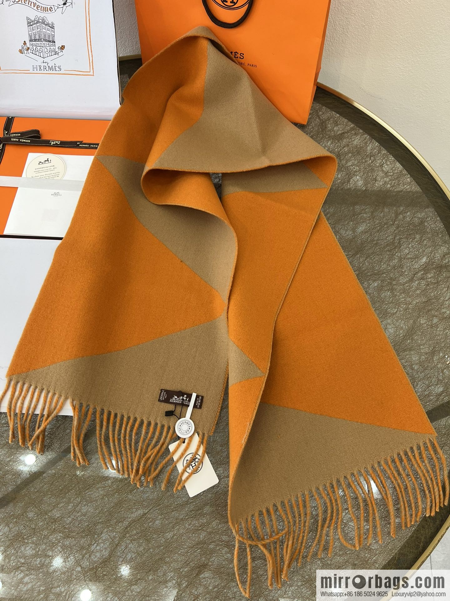 Hermes Unisex Double-Sided Cashmere Scarf