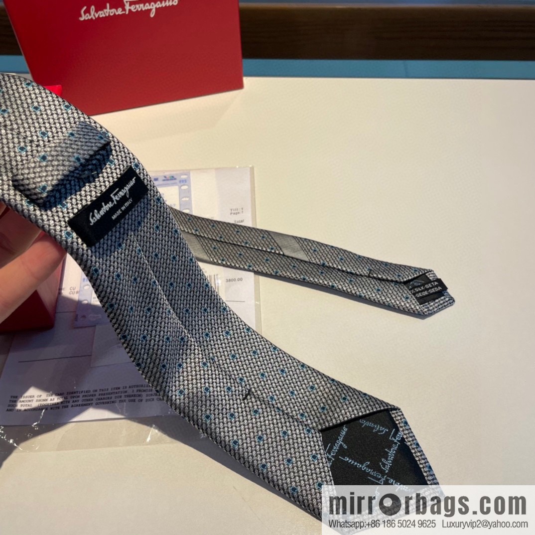 Ferragamo Ferragamo 100% Top Twill Silk Men's New Tie