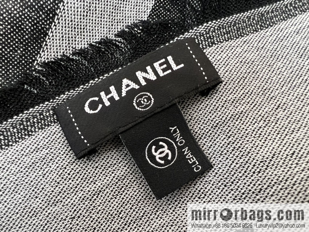 Chanel double C letter rhombus cashmere scarf