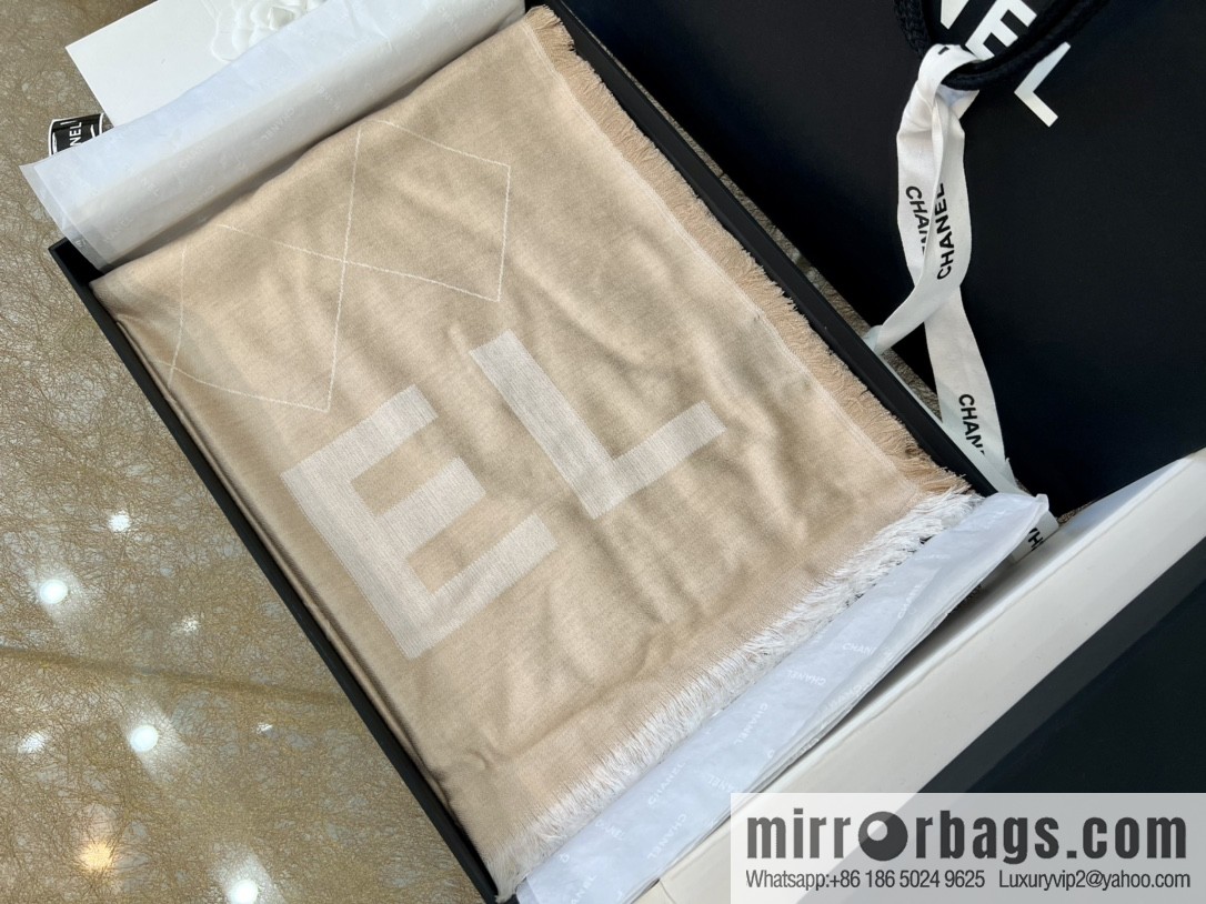 Chanel double C letter rhombus cashmere scarf