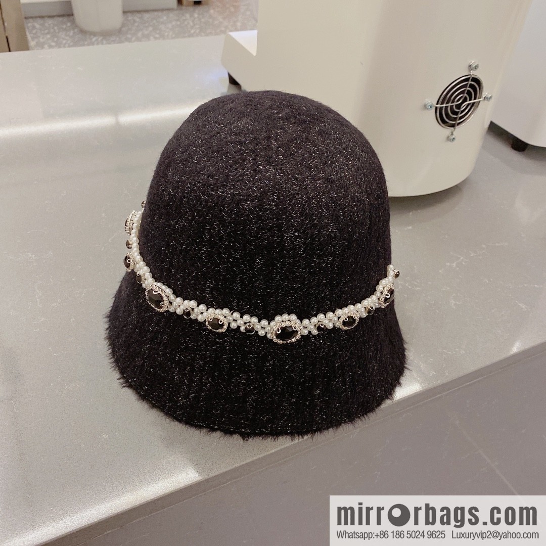 Miumiu 2022 autumn and winter new bucket hat