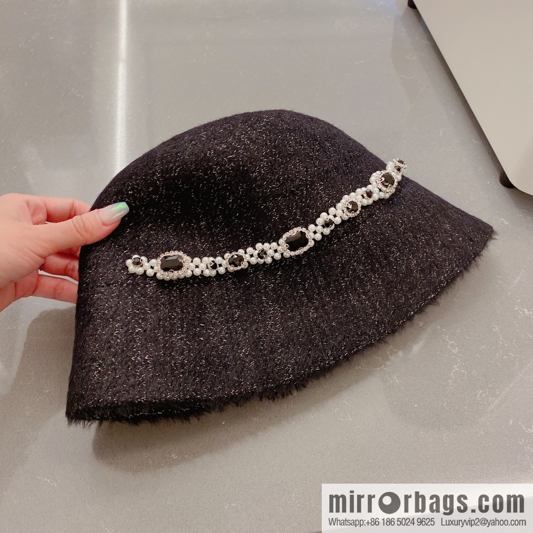 Miumiu 2022 autumn and winter new bucket hat